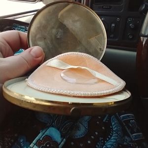 Vintage powder compact